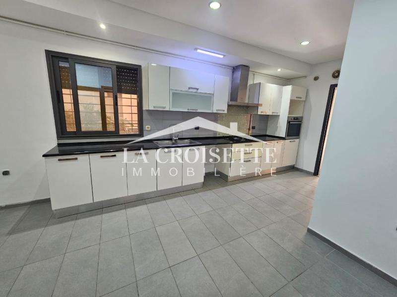 Appartement S+2 avec jardin à La Soukra